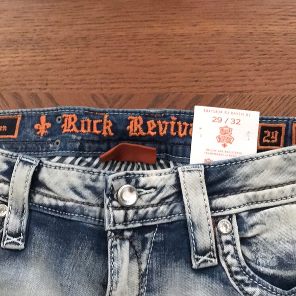 Jeans - Picture 3 of 4